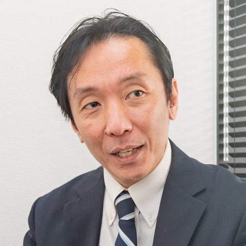 著者 渡邊圭