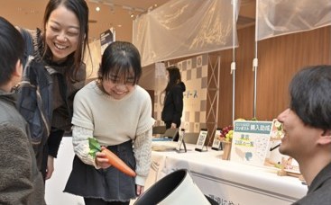 銀座三越の会場